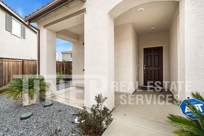 Building Photo - 7049 Star Trail Wy