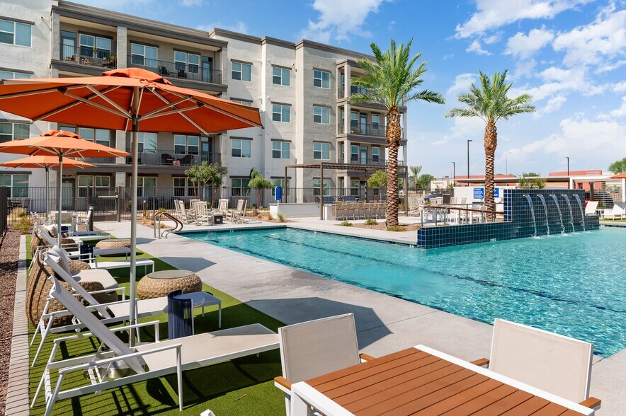 Building Photo - Mera Chandler 55+ Active Adult