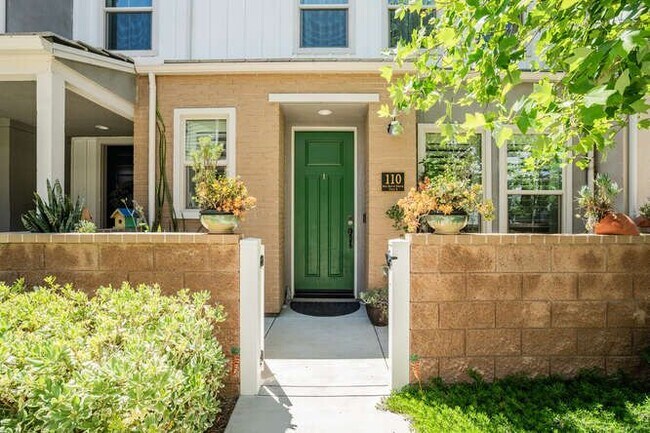 Building Photo - 110 Red Brick Dr