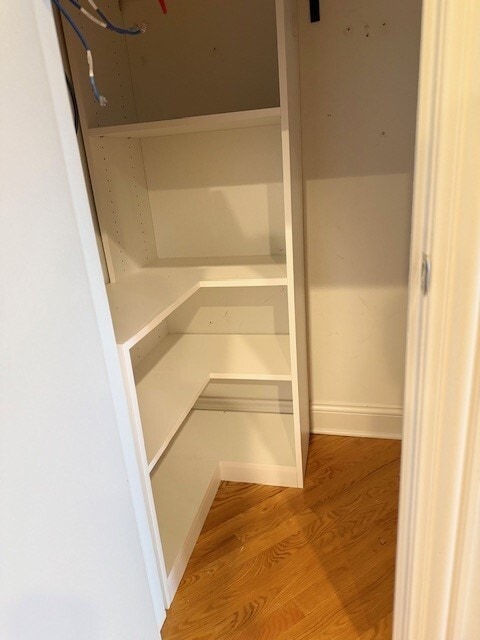 Building Photo - 2022 N Wood St