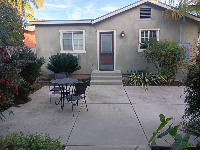 Building Photo - 7341 Newlin Ave