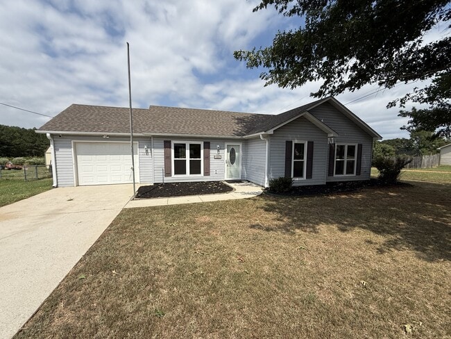Building Photo - 1551 Ready Section Rd