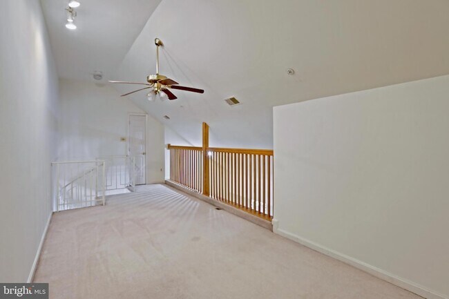 Building Photo - 4124 Monument Ct