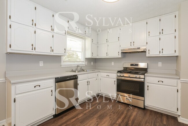 Building Photo - At Last, This Is What You Have Been Searching For!