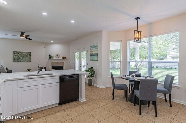 Building Photo - 654 Sweet Orange Terrace