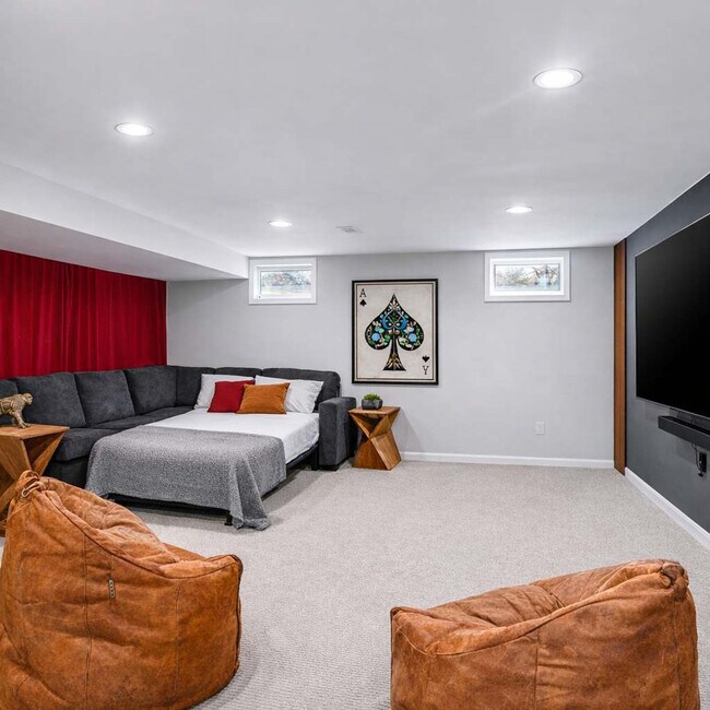 Building Photo - 28649 Jackson Rd