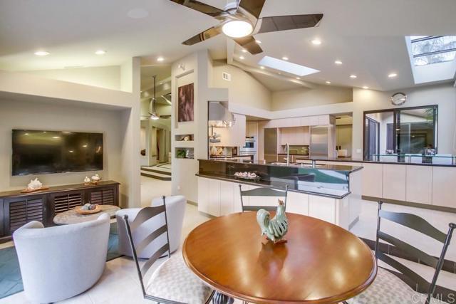 Building Photo - 1402 Rancho Serena