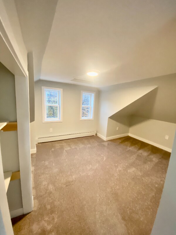 Building Photo - 114 Forest Ave