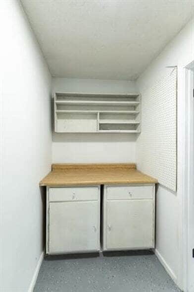 Building Photo - 9102 Valkrie Ln