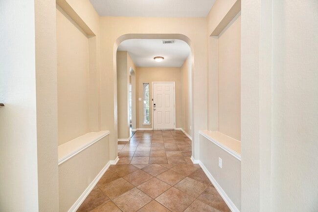 Building Photo - 6185 Galloway Ln