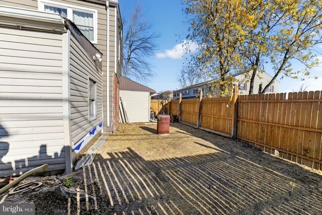 Building Photo - 19 Congress Ct