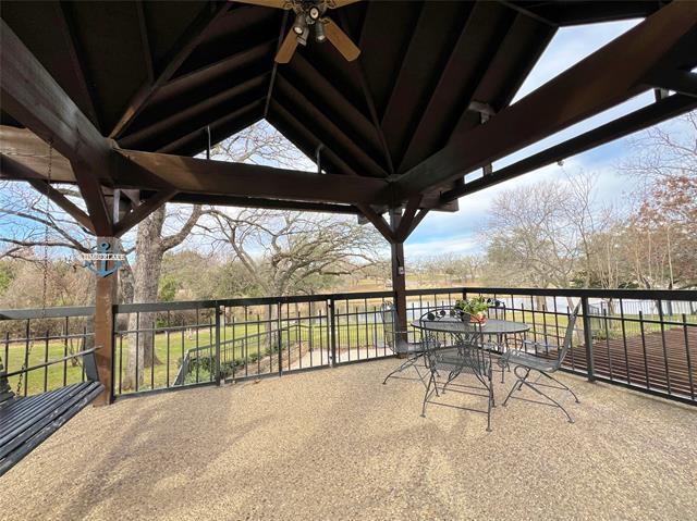 Building Photo - 2116 Clear Lake Rd