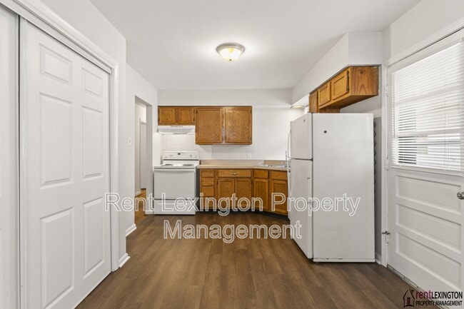 Building Photo - 203 Loch Lomond Dr