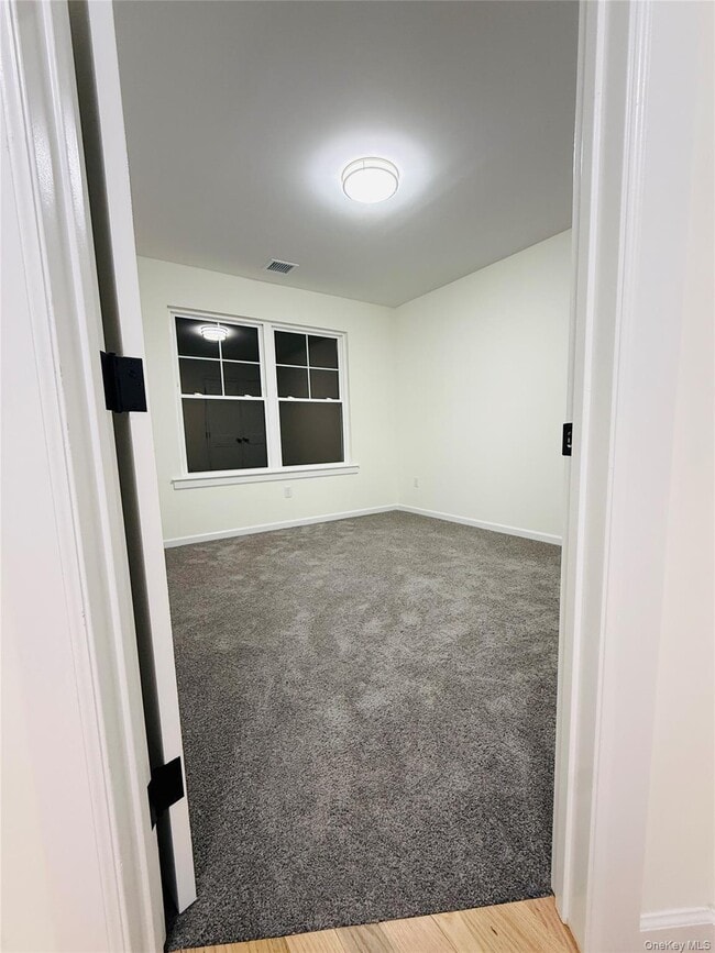 Building Photo - 134 Cedar Ln