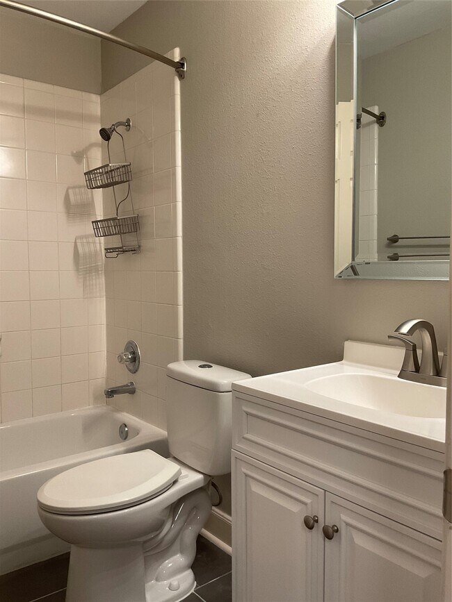 Building Photo - 21903 Grand Brook Ln