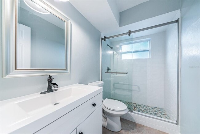 Building Photo - 2308 1st St