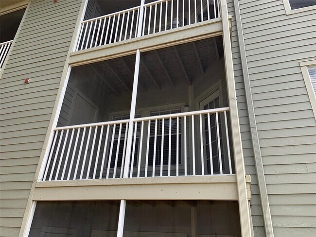 Building Photo - 5986 Westgate Dr