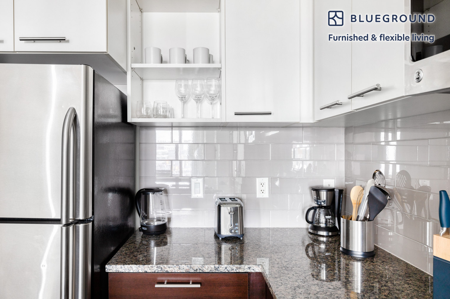 Building Photo - 285 Third Street-SI FL8-ID593