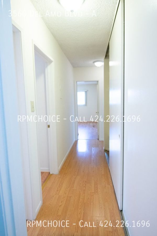 Building Photo - 3560 Del Amo Blvd