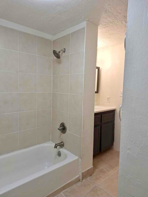 Building Photo - 39 3 Cross Ln