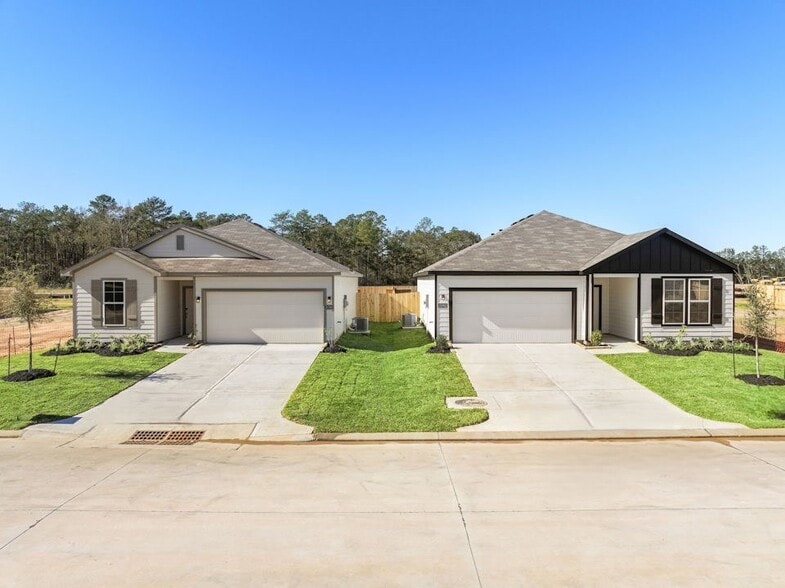 Building Photo - 15505 Briar Forest Dr