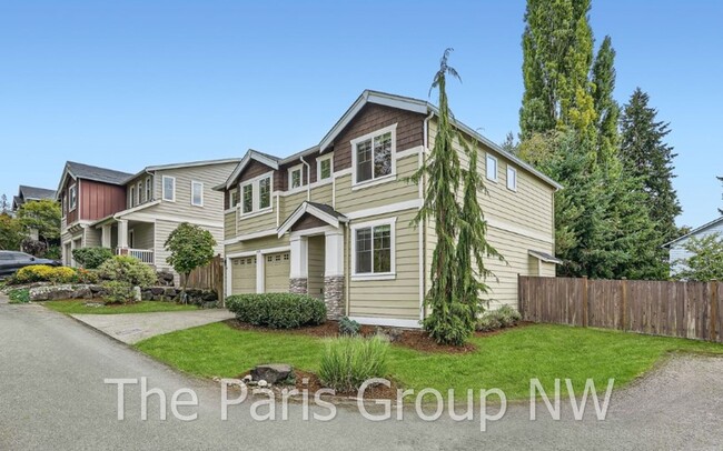 Primary Photo - Gorgeous Renton Highlands Home * Central A...