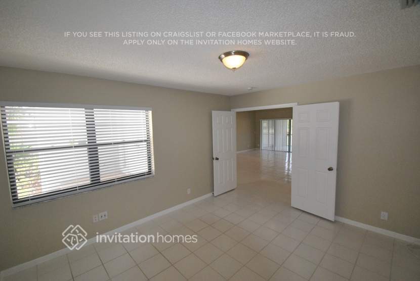 Building Photo - 8548 Eagle Run Dr