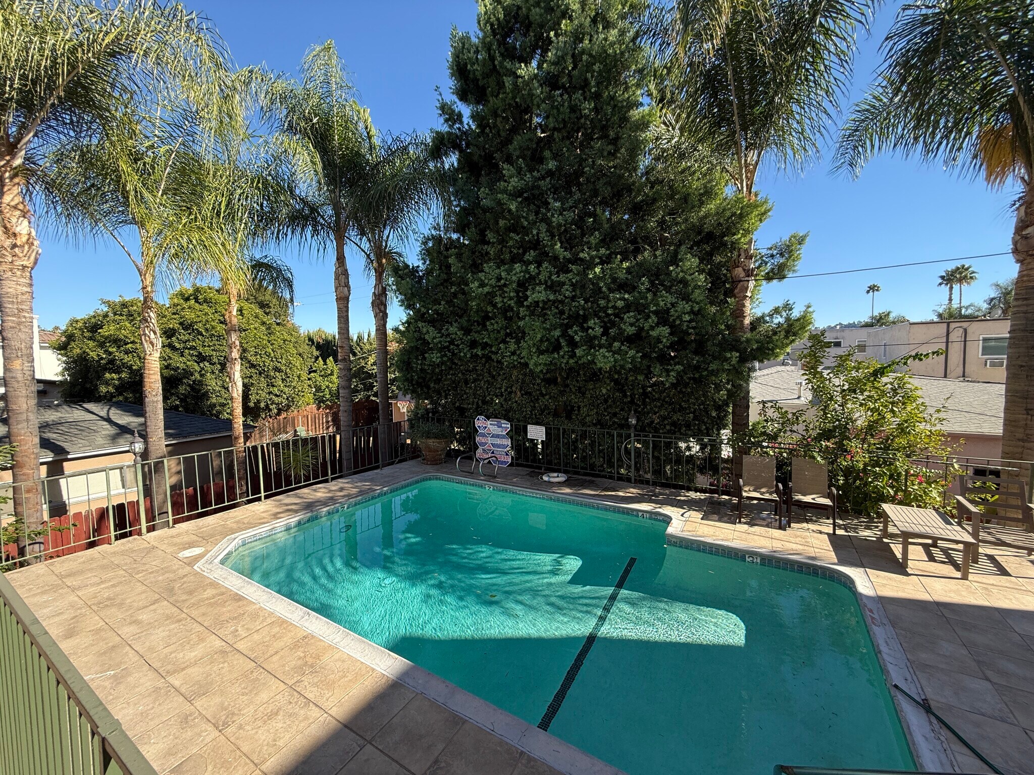 Building Photo - 14850 Hesby St