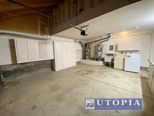 Building Photo - 2838 Casa De Vida Dr