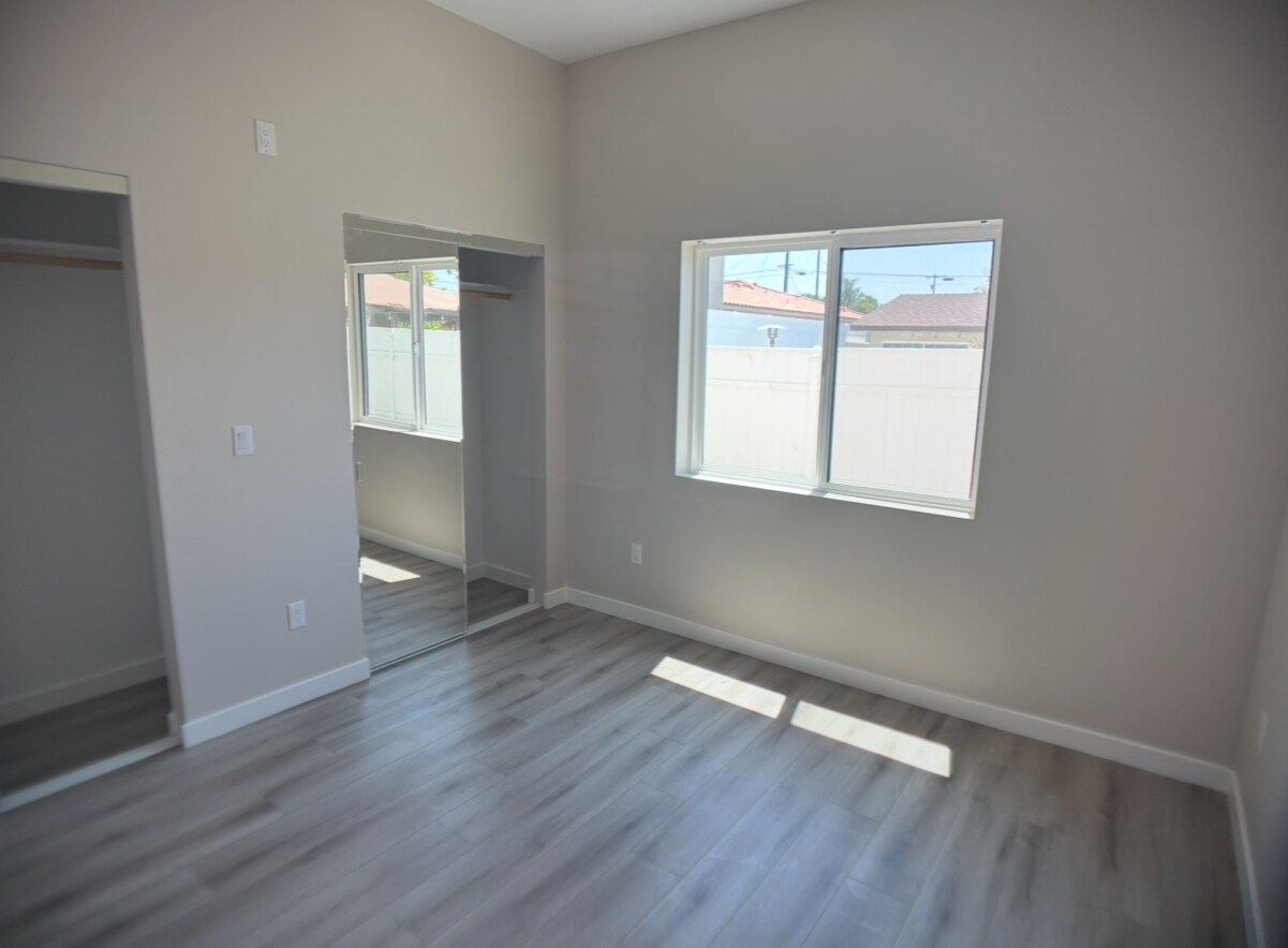 Building Photo - 8703 Cranford Ave