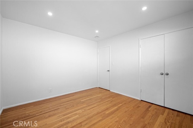 Building Photo - 685 Rim Rd