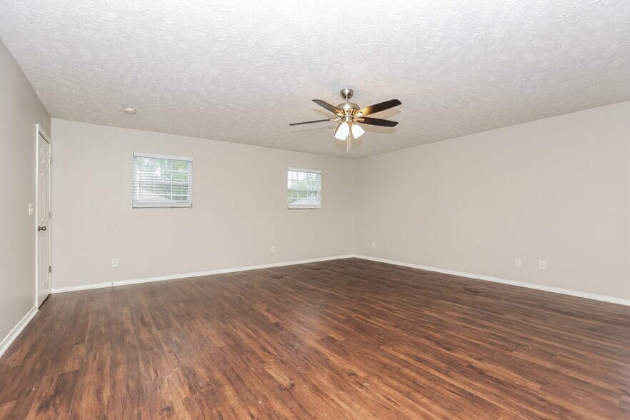 Building Photo - 5408 Skip Jack Dr