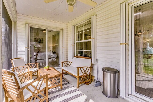 Building Photo - Available first week of May!