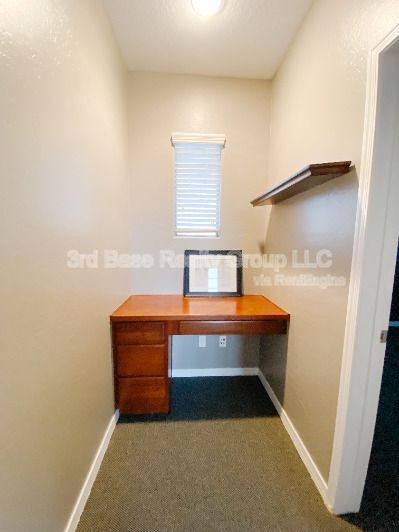 Building Photo - 21088 W Maiden Ln