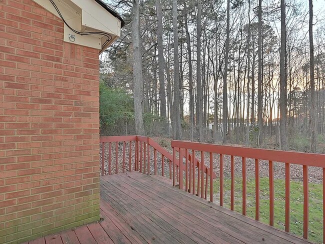 Building Photo - 123 Curtis Rd