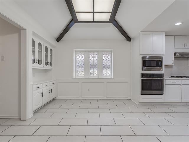 Building Photo - 9922 Hickory Crossing