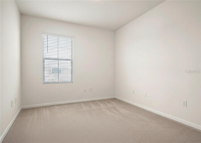 Building Photo - 17046 Oval Rum Dr