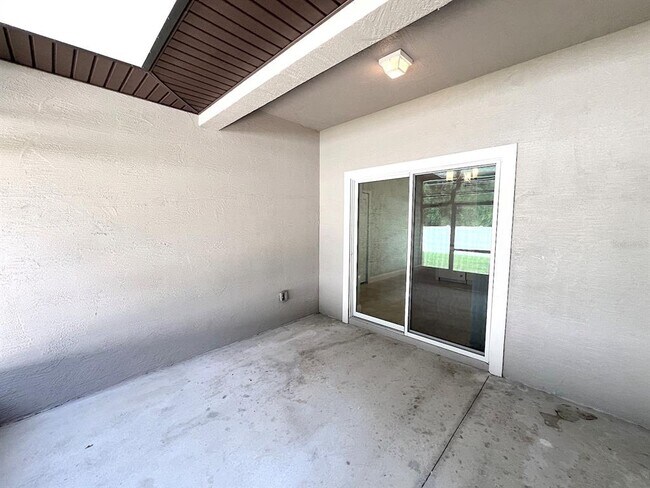 Building Photo - 80 Buttonworth Dr