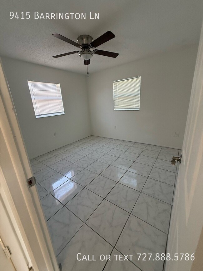 Building Photo - 9415 Barrington Ln