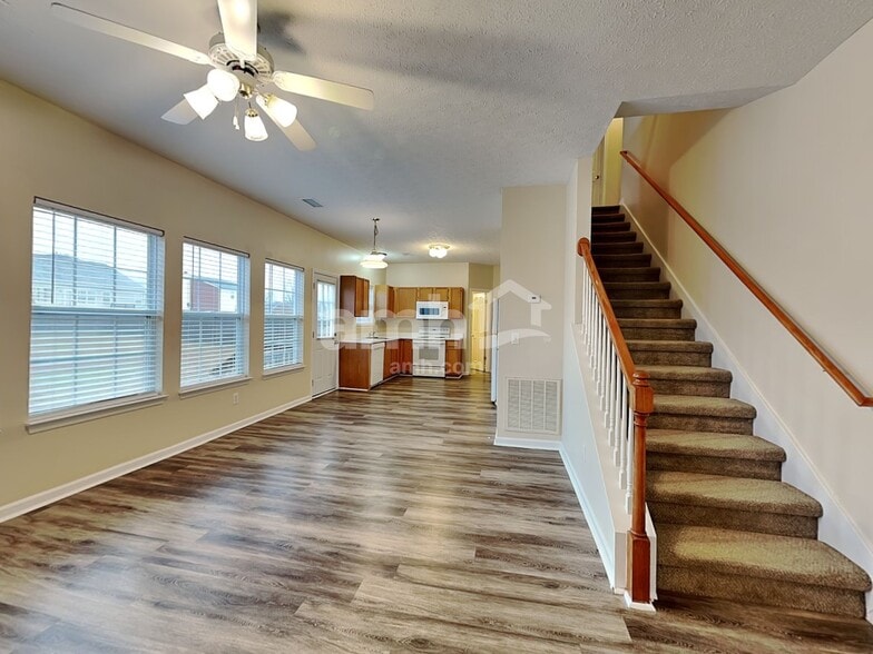 Building Photo - 1007 Rutherford Way