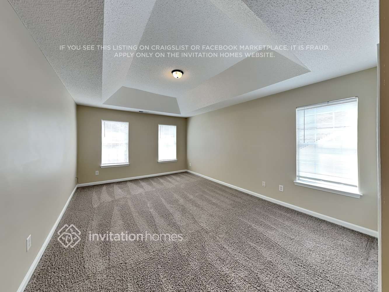 Building Photo - 2343 Century Oaks Ln