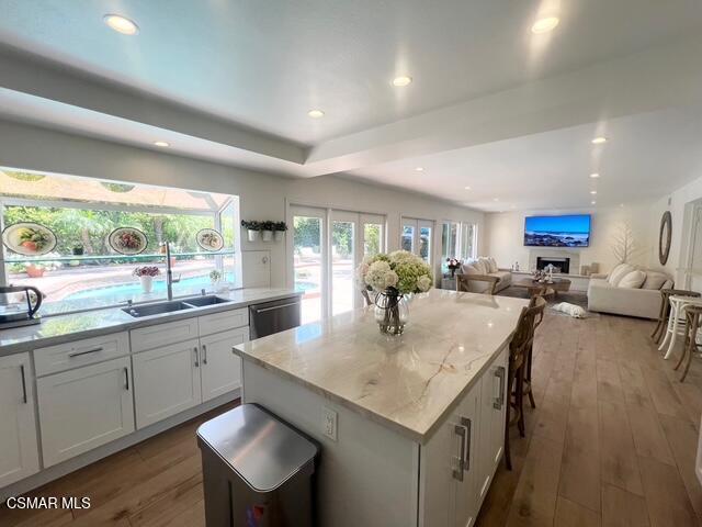 Building Photo - 3328 Casino Dr