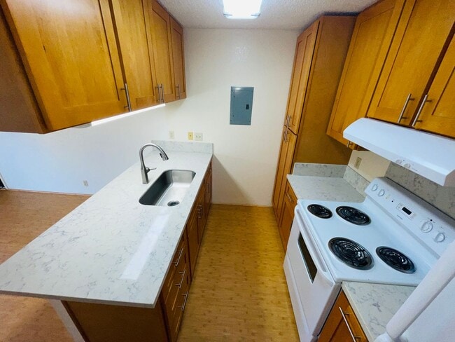 Building Photo - Waipio Gentry 1 Bedroom 1 Full Bath Townho...