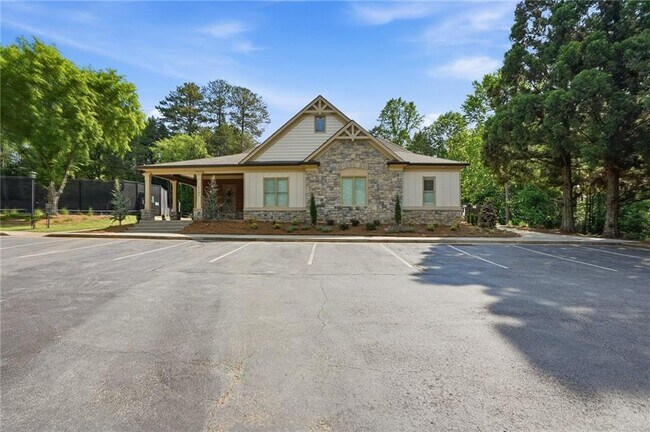 Building Photo - 4465 Park Brooke Trace