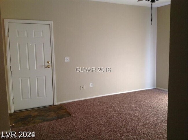 Building Photo - 6955 N Durango Dr