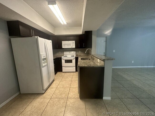 Building Photo - 5620 NW 61st St