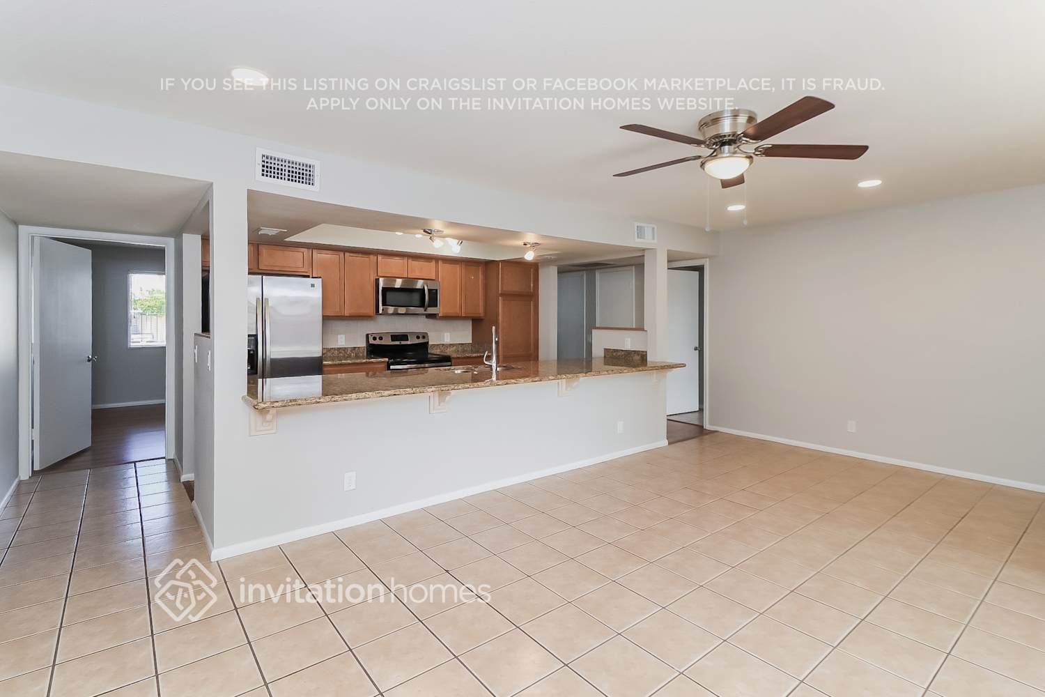 Building Photo - 413 E Fremont Dr