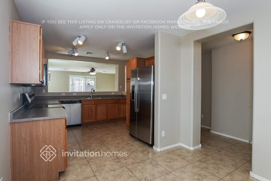 Building Photo - 28548 N Epidote Dr