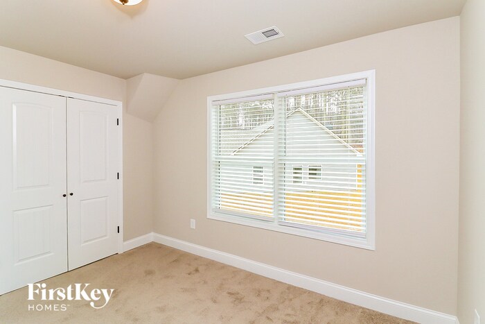 Building Photo - 145 Cranbrooke Dr