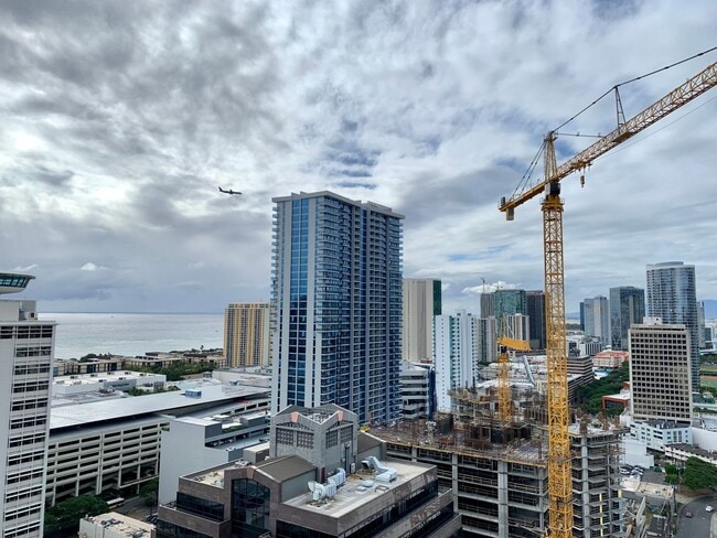 Building Photo - 629 Ke’eaumoku St